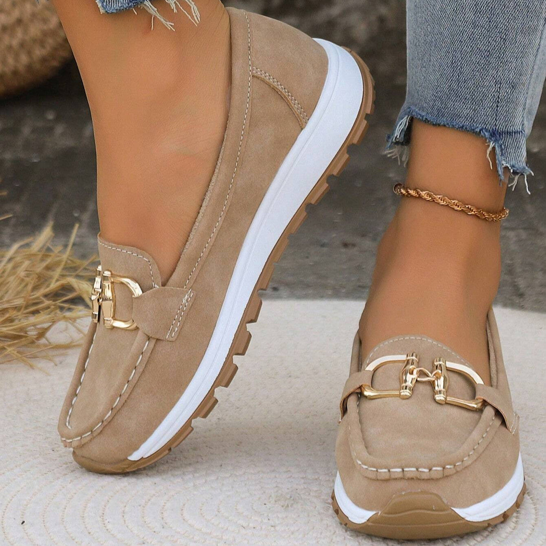 Emelia | Mocasines Planos con Hebilla