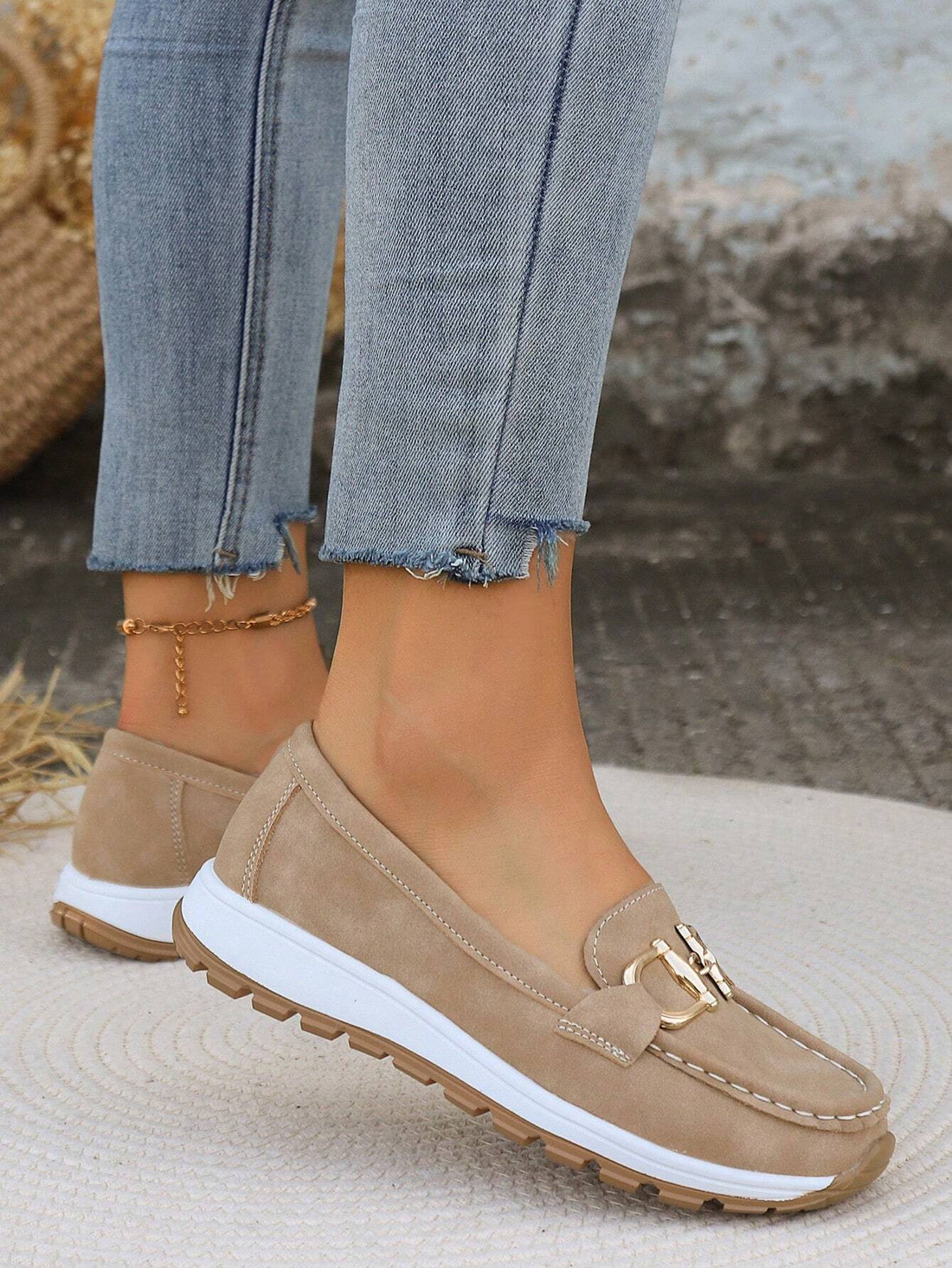 Emelia | Mocasines Planos con Hebilla