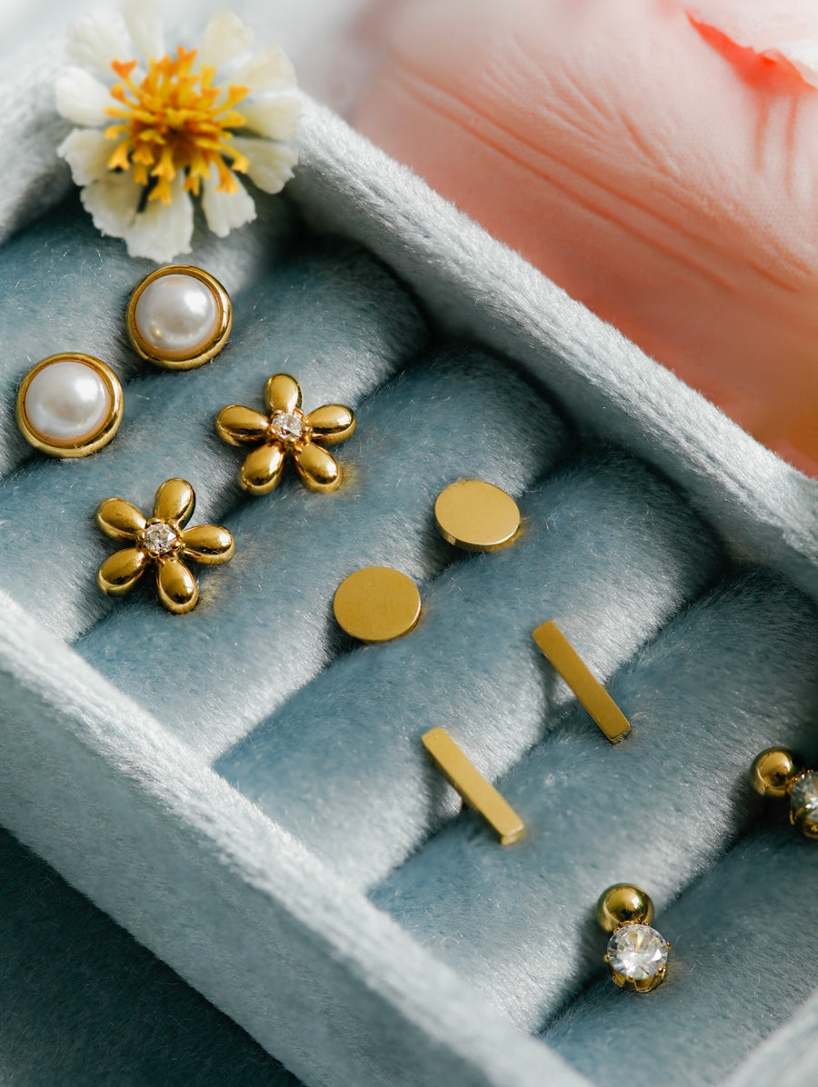Elegantes pendientes de flores