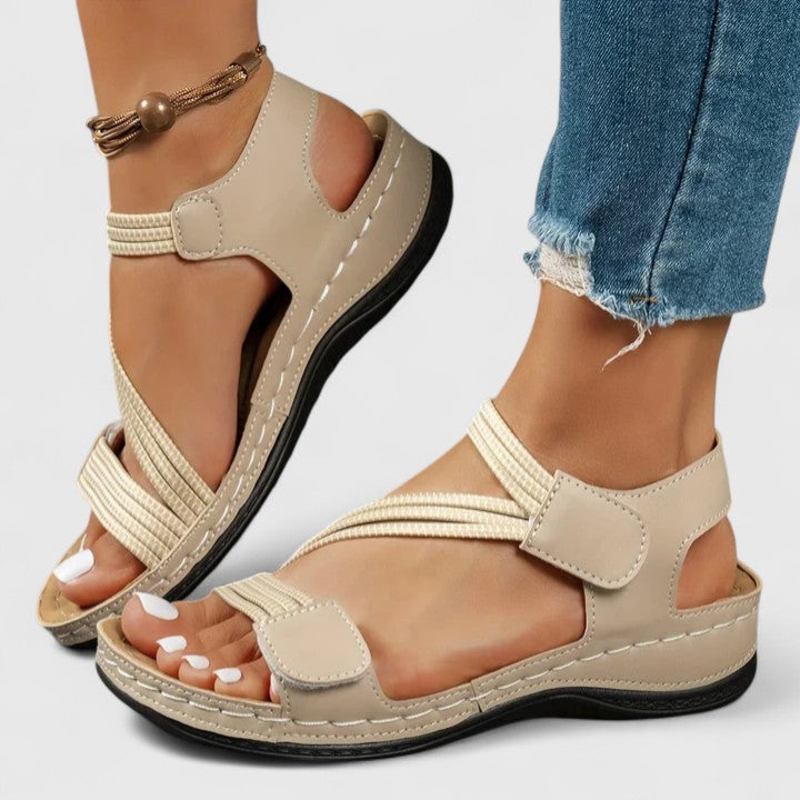 Candela | Sandalias costeras elegantes