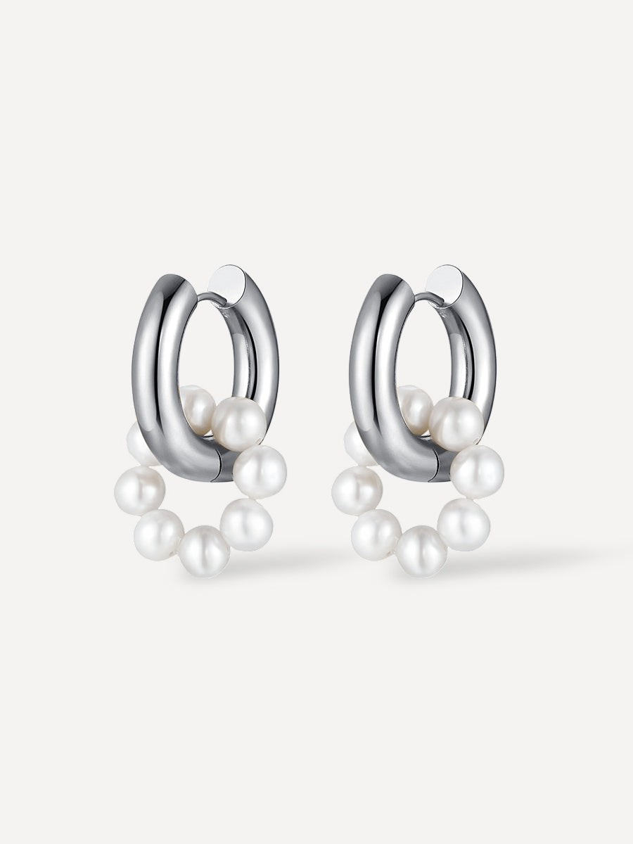 Pendientes de aro con perlas