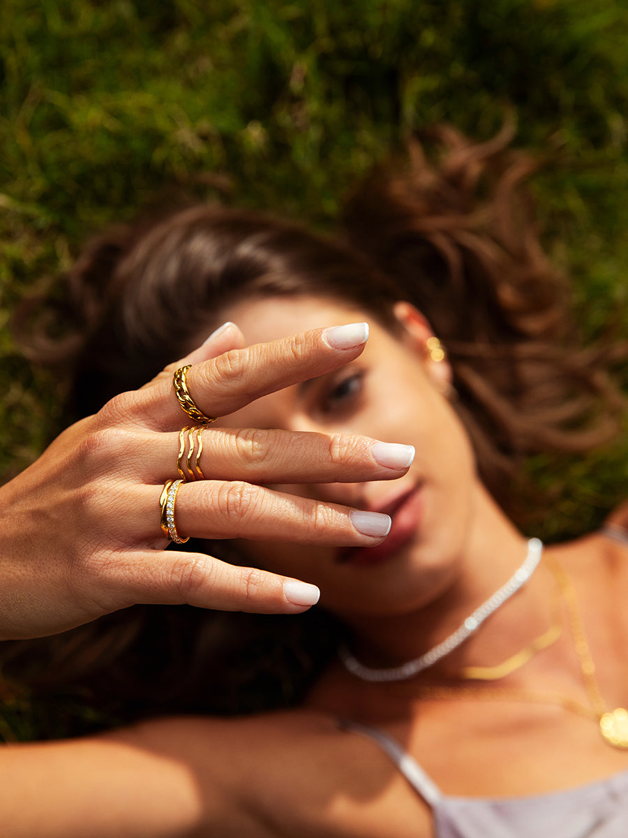 Happy Wave Ring