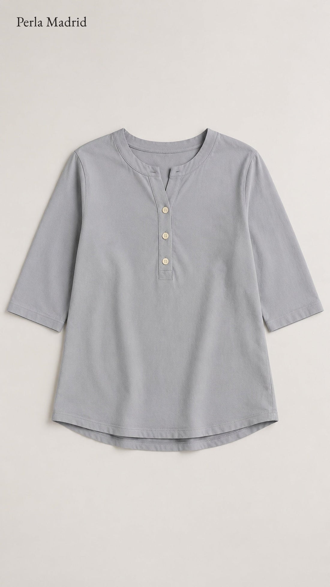 Carlota | Top Henley de algodón con detalle de botones