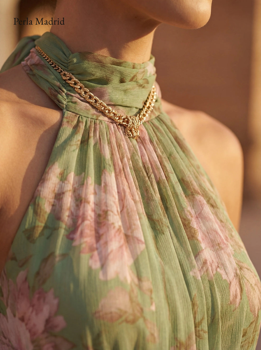Anhara | Vestido Halter de Tul Floral