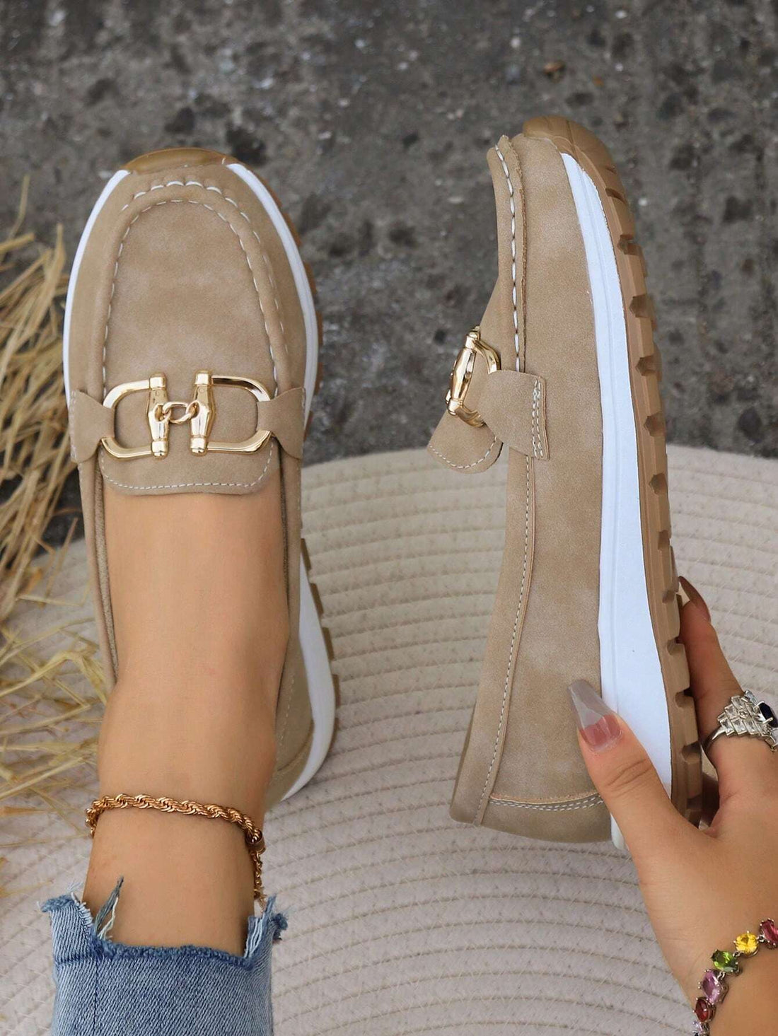 Emelia | Mocasines Planos con Hebilla