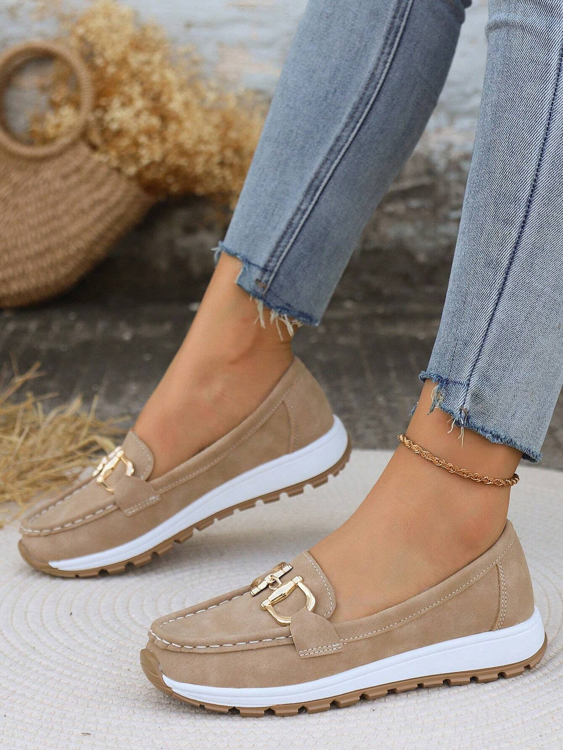Emelia | Mocasines Planos con Hebilla