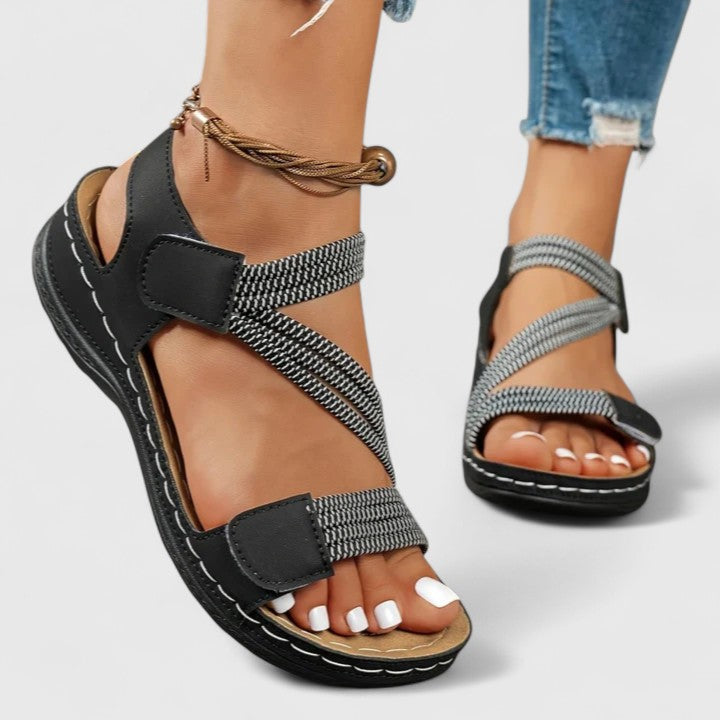 Candela | Sandalias costeras elegantes