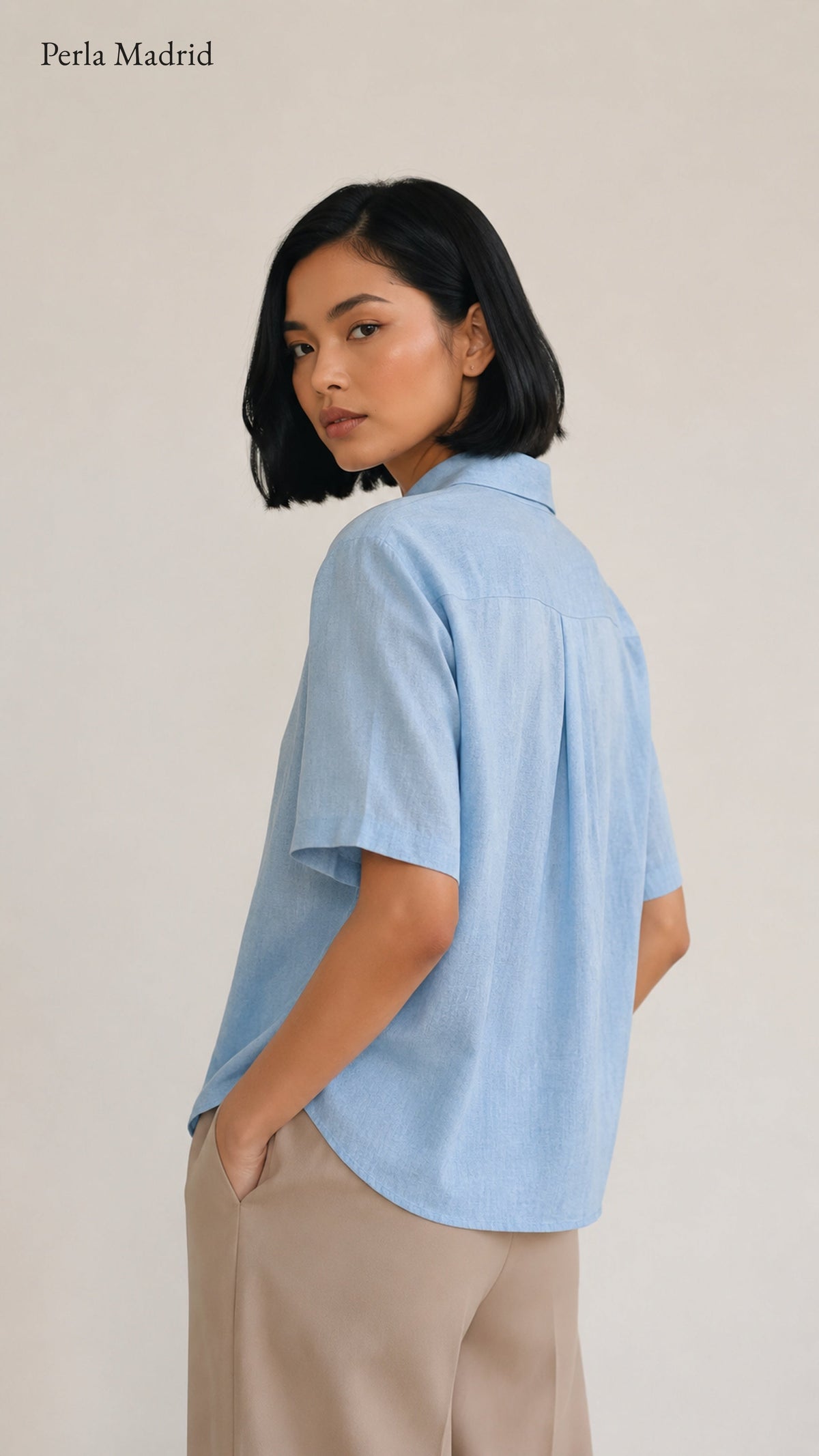 Celia | Blusa con cuello y botones