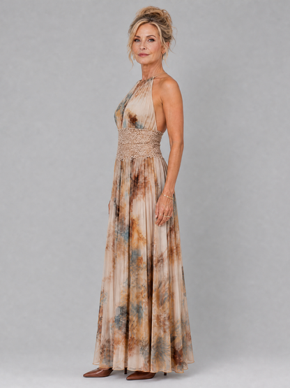 Bruna | Maxivestido con Cuello Halter y Cinturilla de Encaje