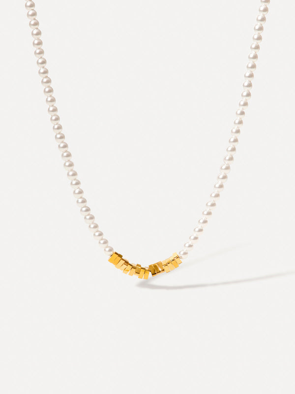 Collar de Perlas en Fragmentos