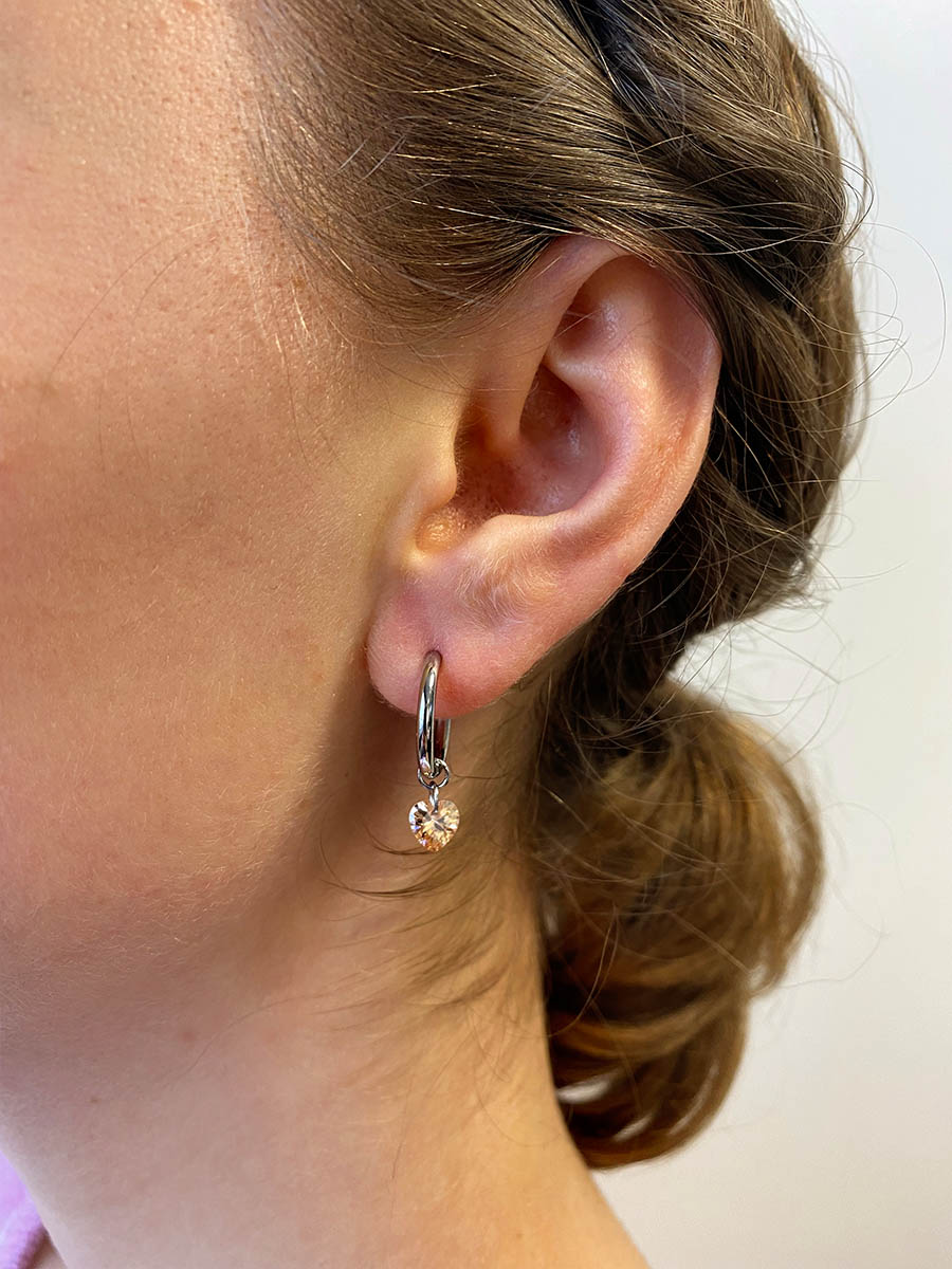 Pendientes de corazón delicados