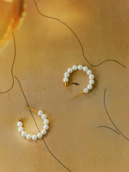 Classic Pearl Earrings