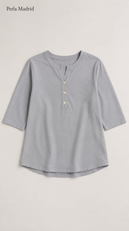 Carlota | Top Henley de algodón con detalle de botones