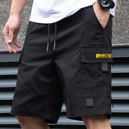 César | Bermudas cargo de estilo utilitario