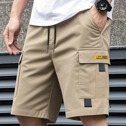 César | Bermudas cargo de estilo utilitario